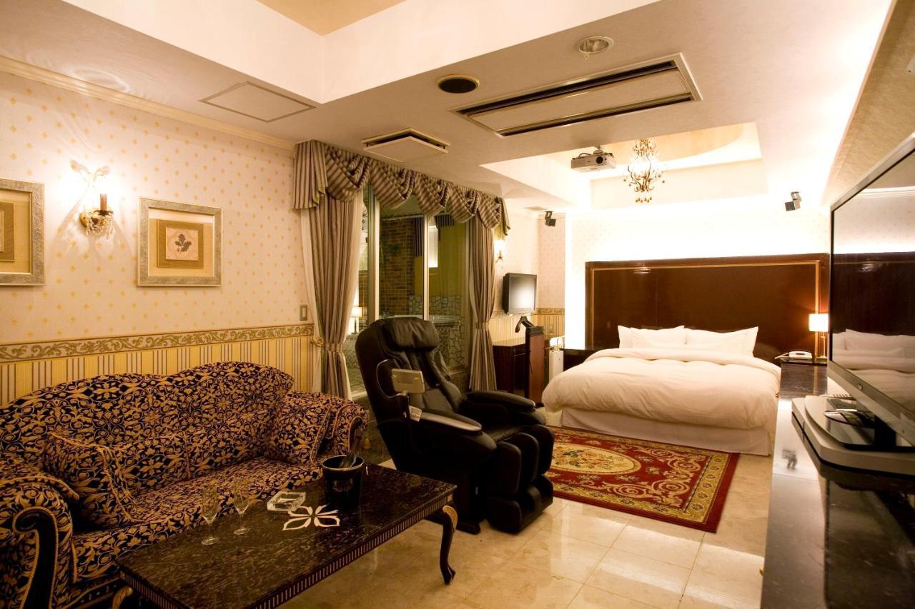 Meguro Emperor (Adults Only) Hotel โตเกียว ภายนอก รูปภาพ